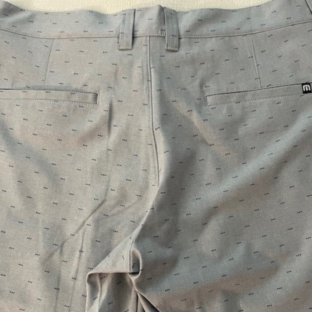 NWOT Men's Travis Mathew Short - Picture 3 of 3